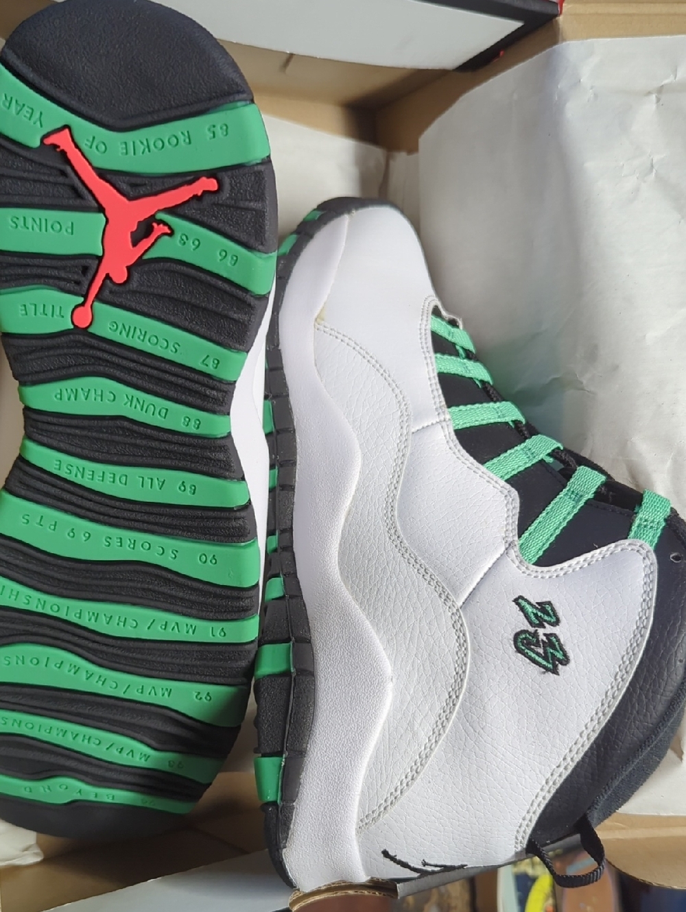 Air Jordan 10 Retro 30th GG White & Green Basketball Sneakers size 7.5 Men 9 Wom